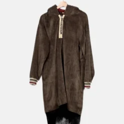 Four Soul Robe Casual